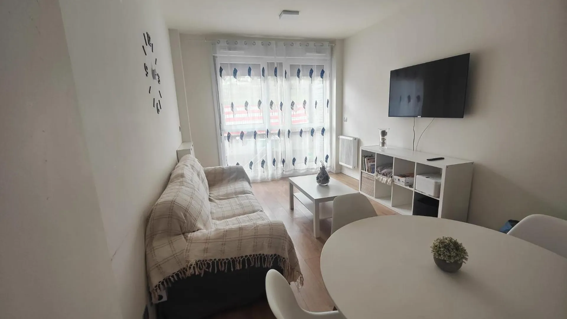 Homestay Bilbao Apartment
